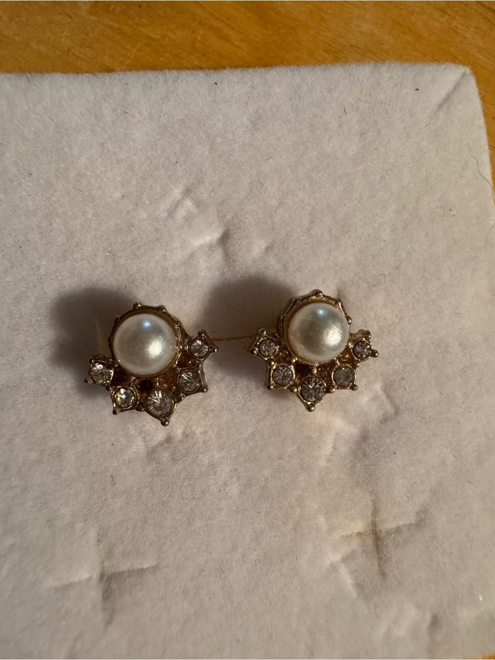 Dainty Brush Gold Faux Pearl Rhinestone Earrings